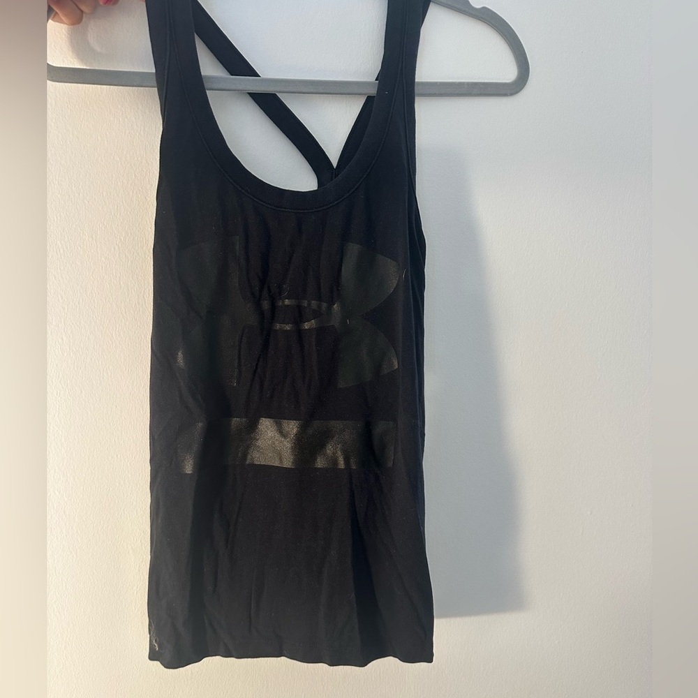 UNDER ARMOUR BLACK TANK SIZE S